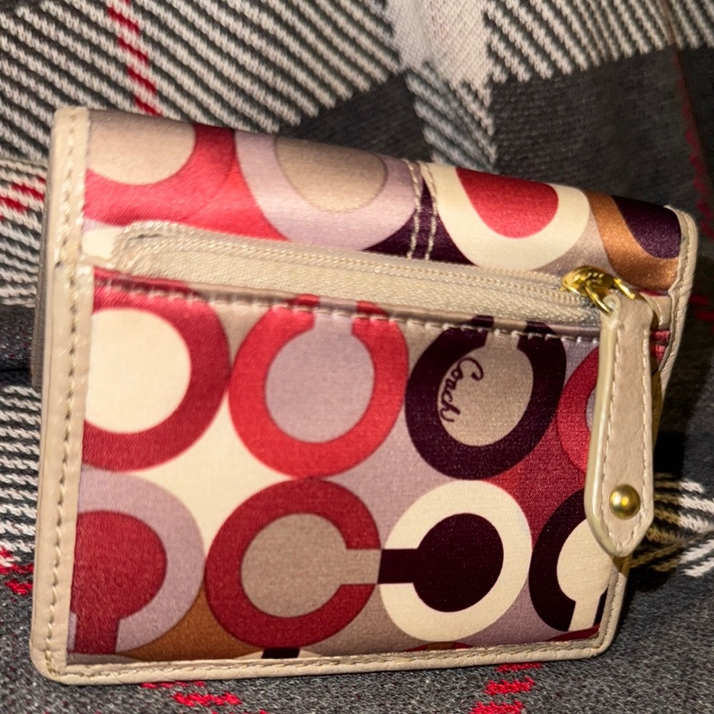 Coach Multicolor Wallet - Picture 4 of 12